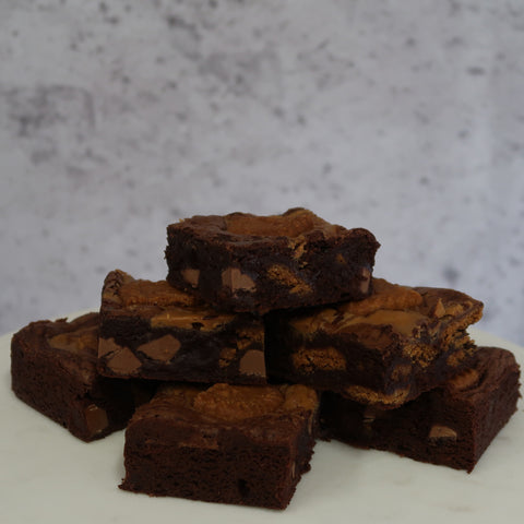 Biscoff Brownie Box