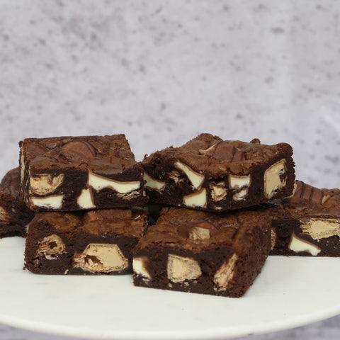 Kinder Bueno Brownie Box